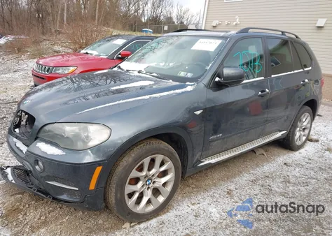 2011 BMW X5 xDrive35I/xDrive35I Premium/xDrive35I Sport Activity from USA, damaged, VIN 5UXZV4C50BL401720